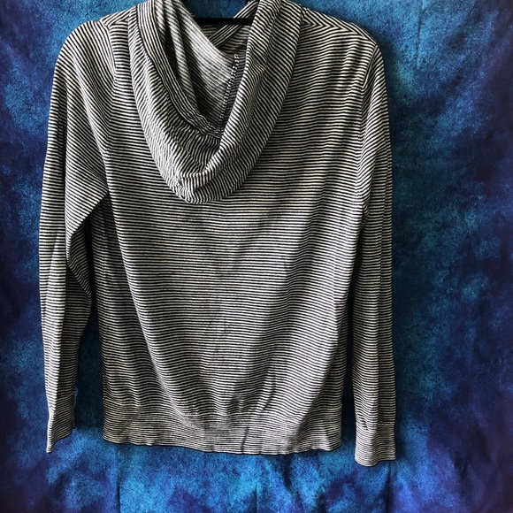 Express Hoodie - Picture 4 of 4